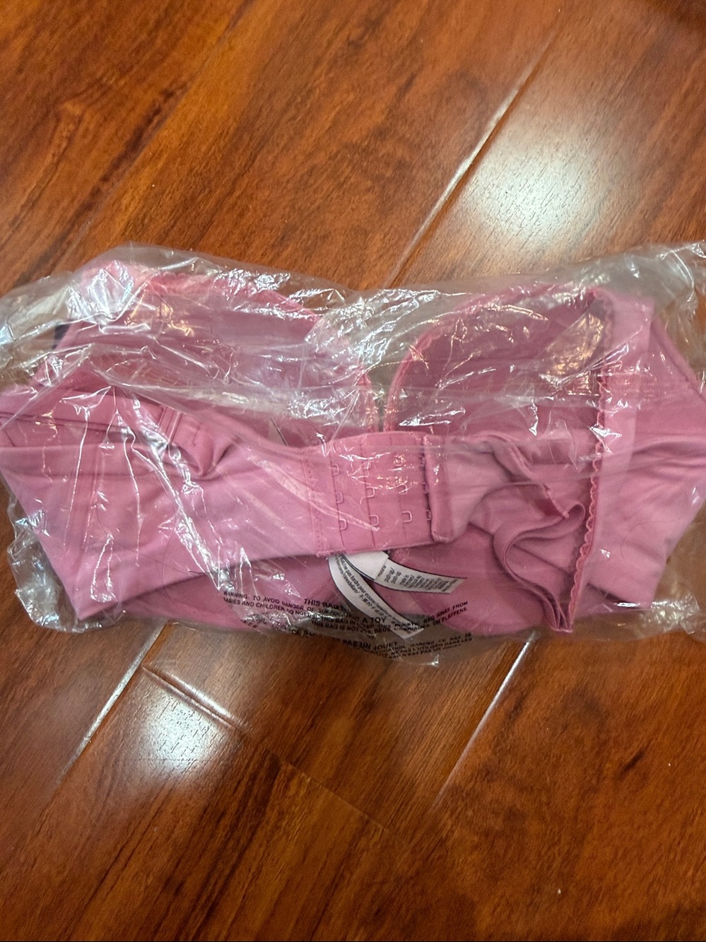 1 Victoria's Secret body by Victoria push up wide back Bra 36DD Brand new NWT - Picture 2 of 3